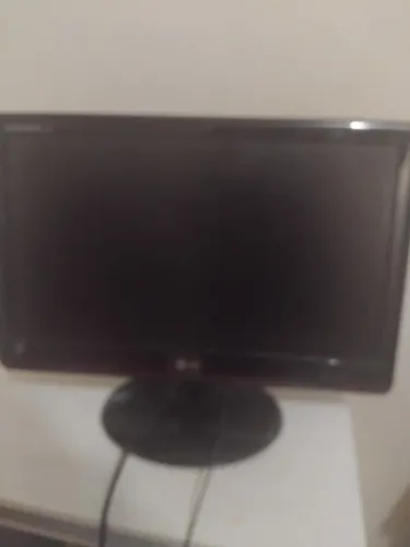 Desktop dell com monitor vga