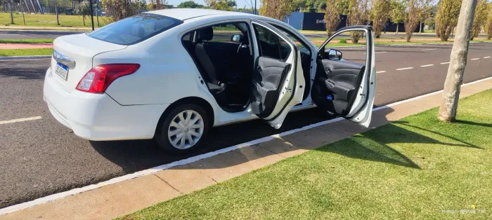 Nissan Versa V-drive Esp.ed. 1.6 16V Flex AUT 2021