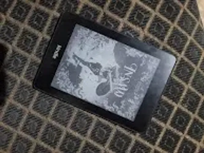 Vendo Kindle Paperwhite 10ª Geração