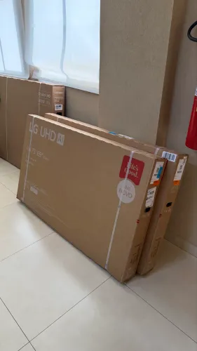 Smart TV LG AI 65 Polegadas - 4K UHD ?7 AI Processor 4K Gen8