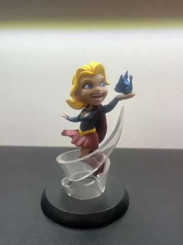 Miniatura SuperGirl Qfig DC