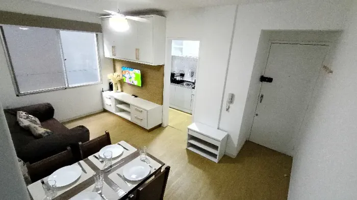 Apartamento 1 Quarto Pronto para Morar | Centro de Floripa - próximo a Ponte Hercílio Luz