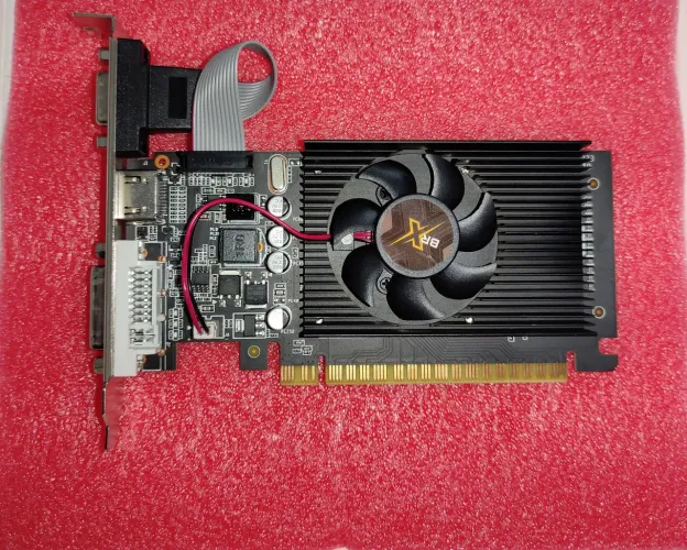Placa de vídeo GT 610 2GB