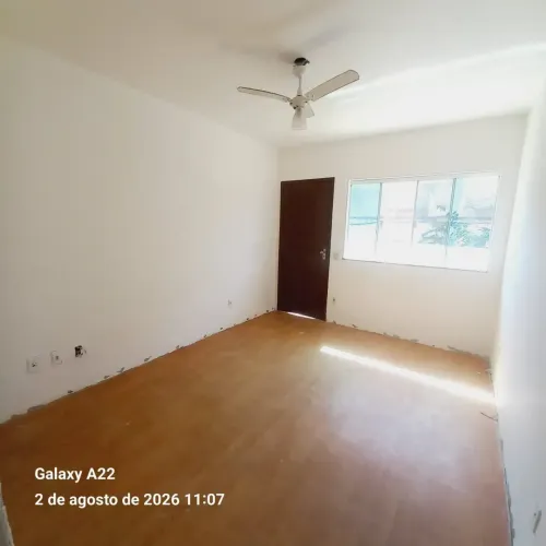 Alugo casa 80m2 com 2 quartos em condominio - Chacara Mariléa