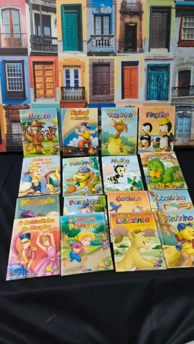 Coleção com 16 Livros Infantis + Brindes Surpresa