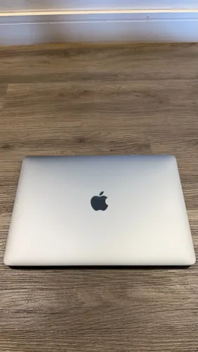 Macbook Air M1
