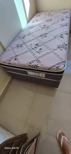 Cama box de solteiro 188× 88 cm