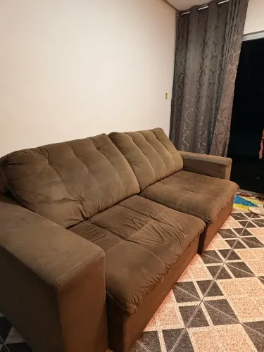 Vendo sofá retrátil