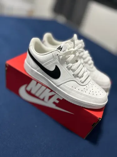 Tênis Nike Court Vision Low