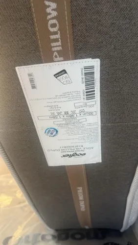 Vendo colchão 400 reais cada um