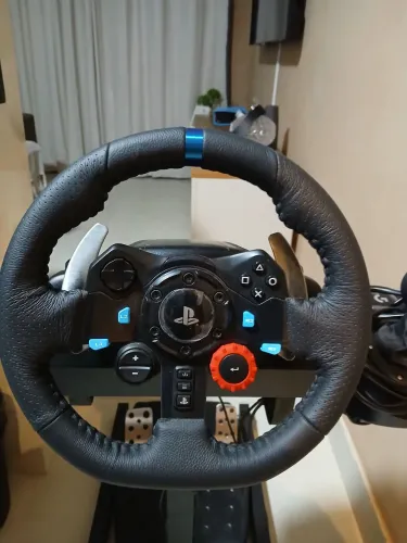 Logitech G29 + Câmbio e Suporte Cockpit