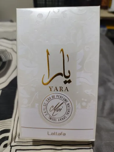 Perfume Lattafa Yara Moi Eau de Parfum (100 ml), amplamente conhecido como Yara.. perfume