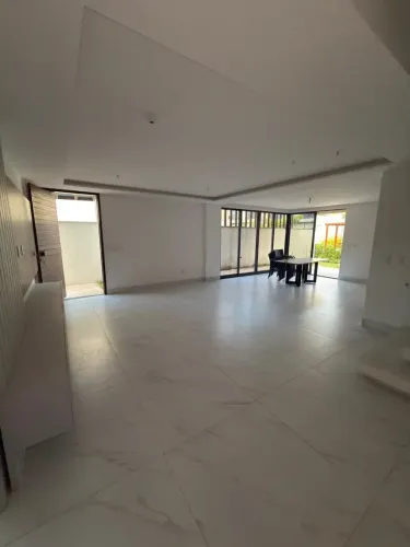 Sobrado para aluguel, 04 suites, projetados, alto padrão em Intermares