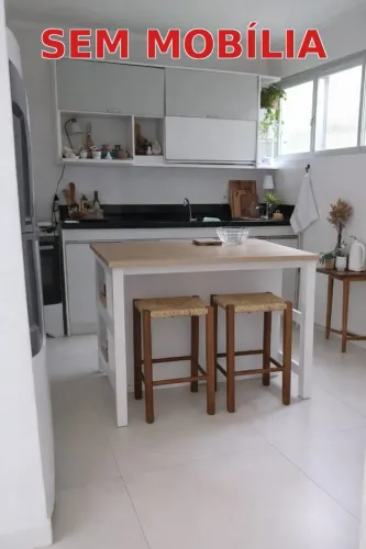 Apartamento 3 Quartos com Suite em Itapuã - Cond. Beira Mar, Ed. Meaipe (reformado)