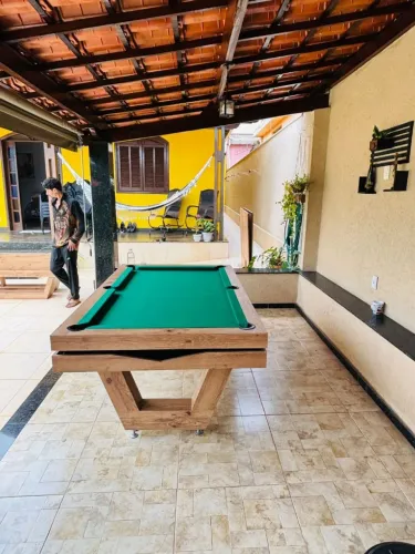 Jantar de alto padrão/Bilhar profissional