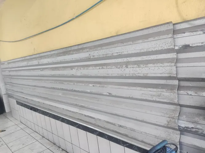 Telhas de zinco novas