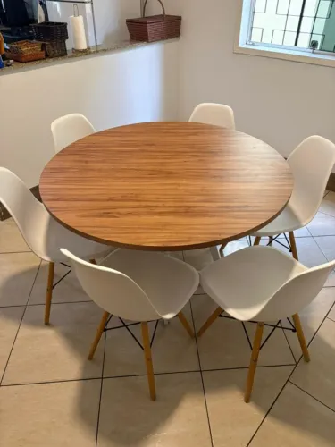 Mesa de Jantar Redonda 6 lugares e 6 cadeiras