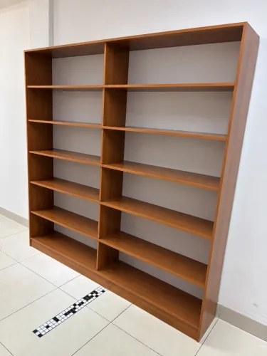 Prateleira MDF para loja