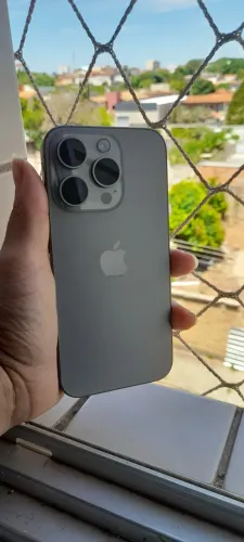 iPhone 15 pro - 128gb