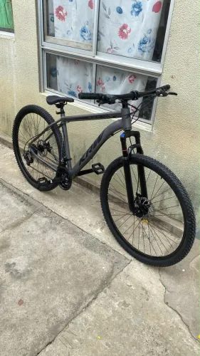 Bicicleta Aro 29 Krw S60 Mountain Bike 24 Velocidads Câmbios Shimano