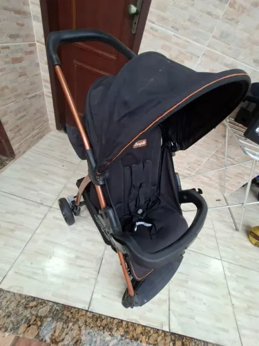 Carrinho + bebê conforto Burigotto Eco