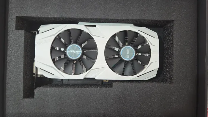 Placa de Vídeo ASUS GTX 1060 6GB DUAL OC