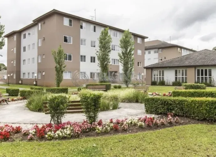 EXCELENTE APARTAMENTO - SEMI-MOBILIADO.