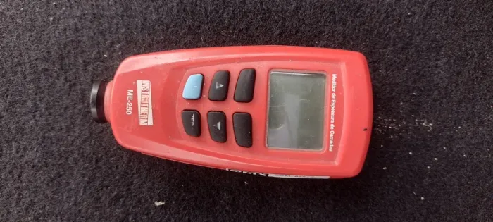 Medidor de Espessura de Camadas Instrutherm ME-250