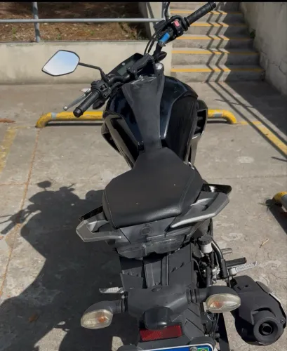 Moto Fazer 250 2021