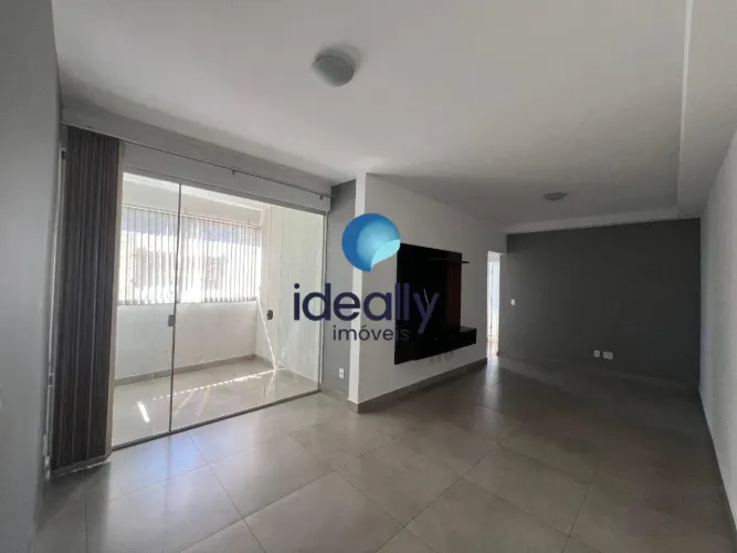 Apartamento 3 sendo 1 suíte no Bairro Cabral _VENDA
