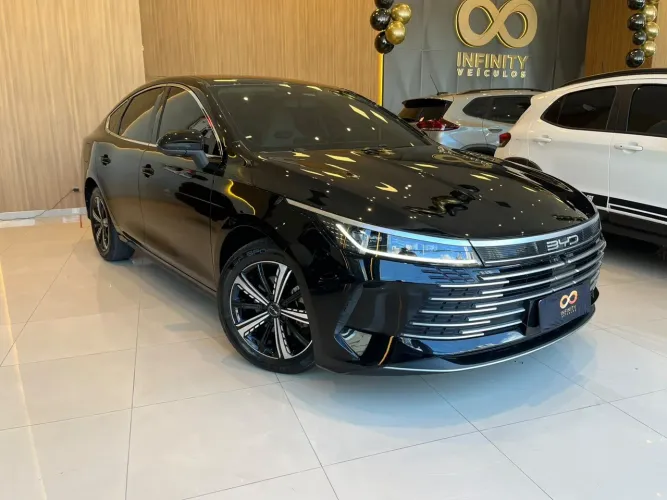 BYD King GL 1.5 16V Híbrido Aut. 2025