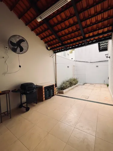Casa mobiliada no Residencial Passaredo