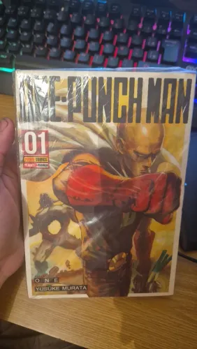 One Punch Man Volumes 1, 19, 21 e 23