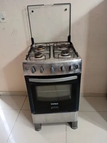 Fogão em inox semi novo