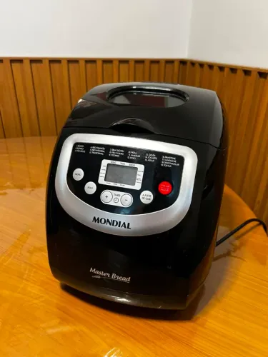 Panificadora Mondial Master Bread