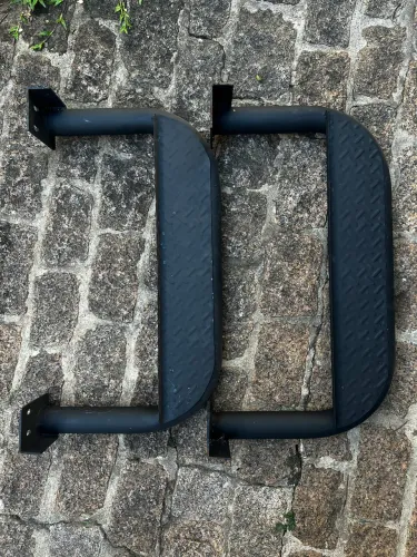 Estribo lateral