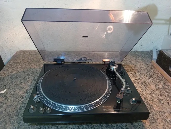 Toca discos technics