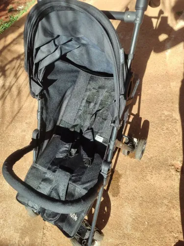 Carrinho de bebê multikids
