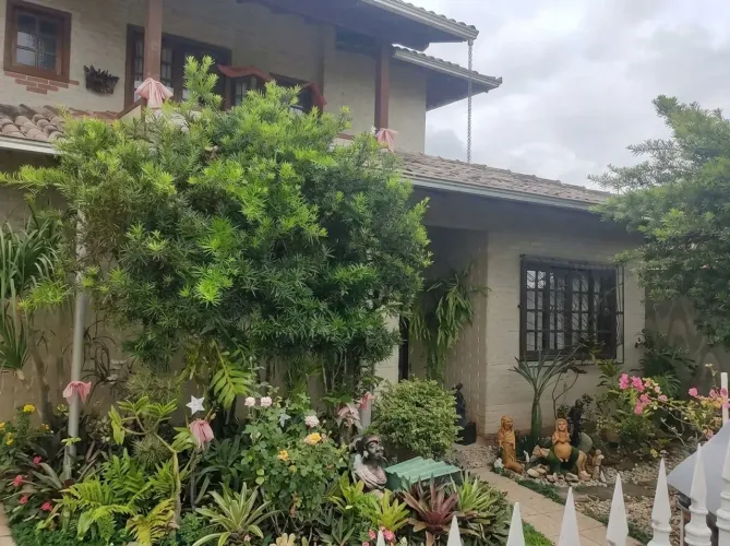 Sobrado Averbado em Tijolo Ecológico no Vila Nova | Terreno com 42m de Fundos!