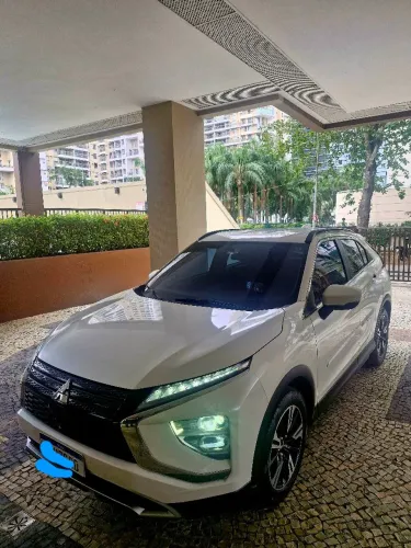 Mitsubishi Eclipse Cross HPE 1.5 16V 165cv AUT 2023