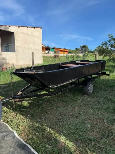 Barco/canoa de pesca 4 metros 