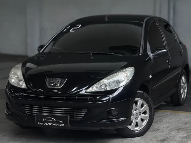 Peugeot 207 XR Sport 1.4 Flex 8V 5P 2012