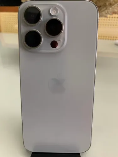 iPhone 15 Pro 256 GB 