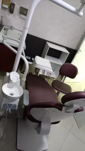 Vendo cadeira odontológica SAEVO SMART S200