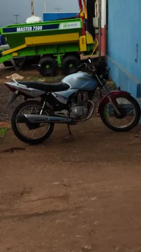 Titan 150 2008 carburada 