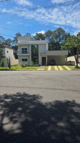 Casa em Guararema