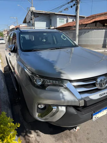 Toyota Hilux SW4 SRX 4X4 2.8 TDI 16V Dies. Aut. 2020