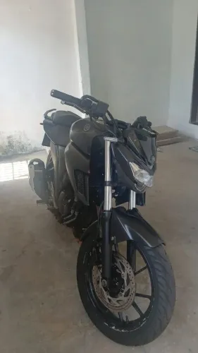 YHAMARRA FZ25... Troco