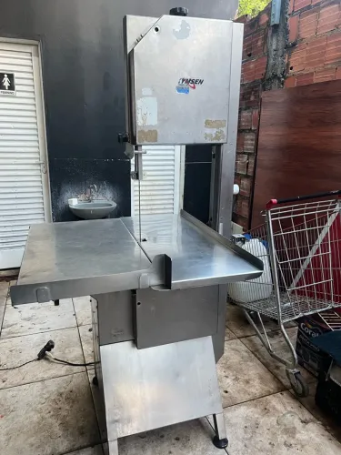 Vende-se Serra fita de inox