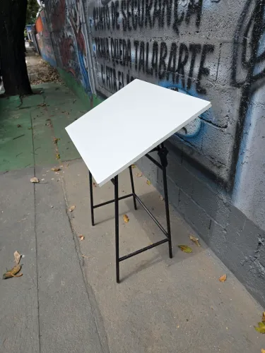 Mesa inclinada para desenho base de metal Tampo de madeira desenhista cavalete